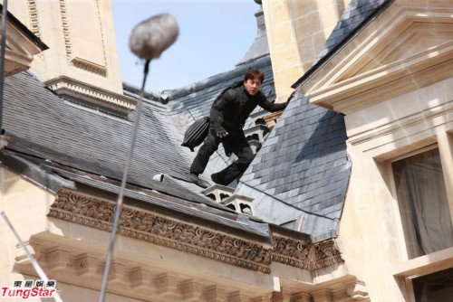 Цена действия Джеки Чана, весом в Книгу Рекордов Гиннеса